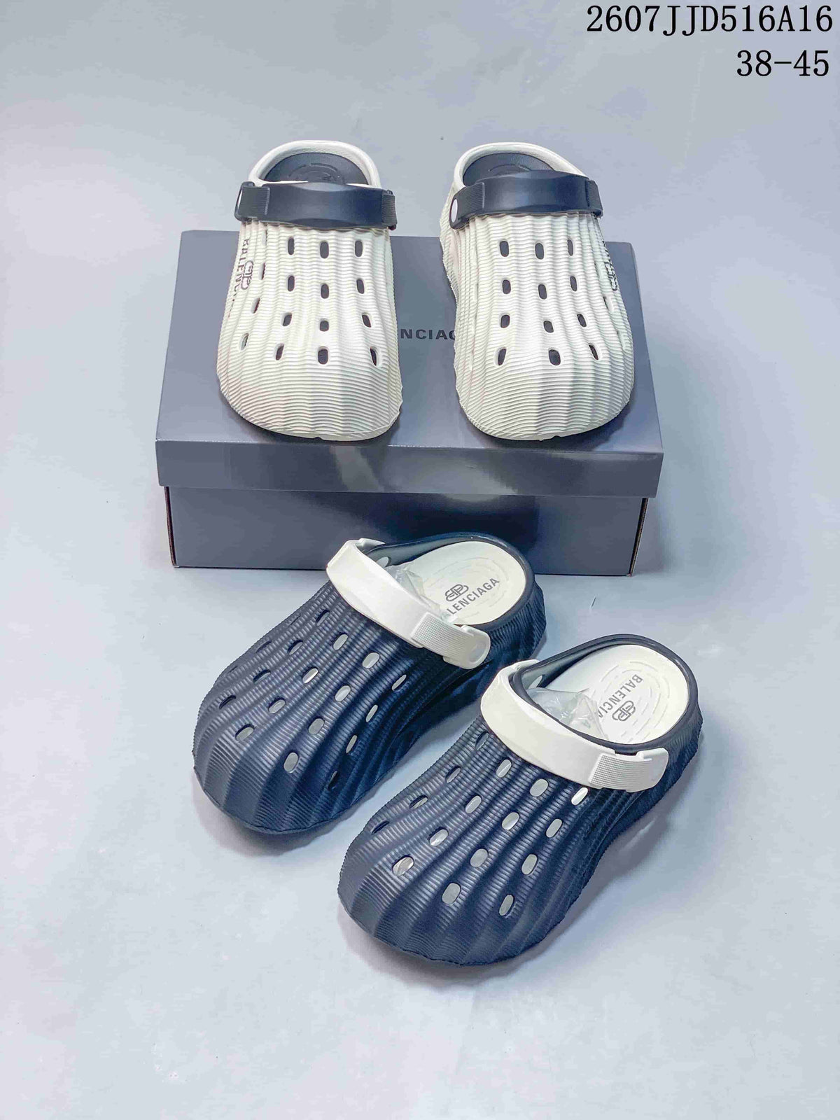 Balenciaga Logo Clogs White and Navy 2607JJD516A16