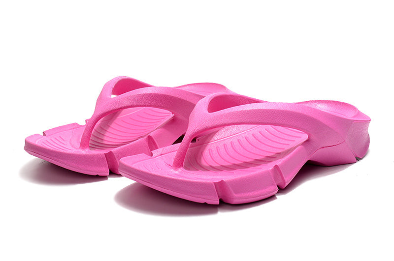Balenciaga B0 Thong Sandals
