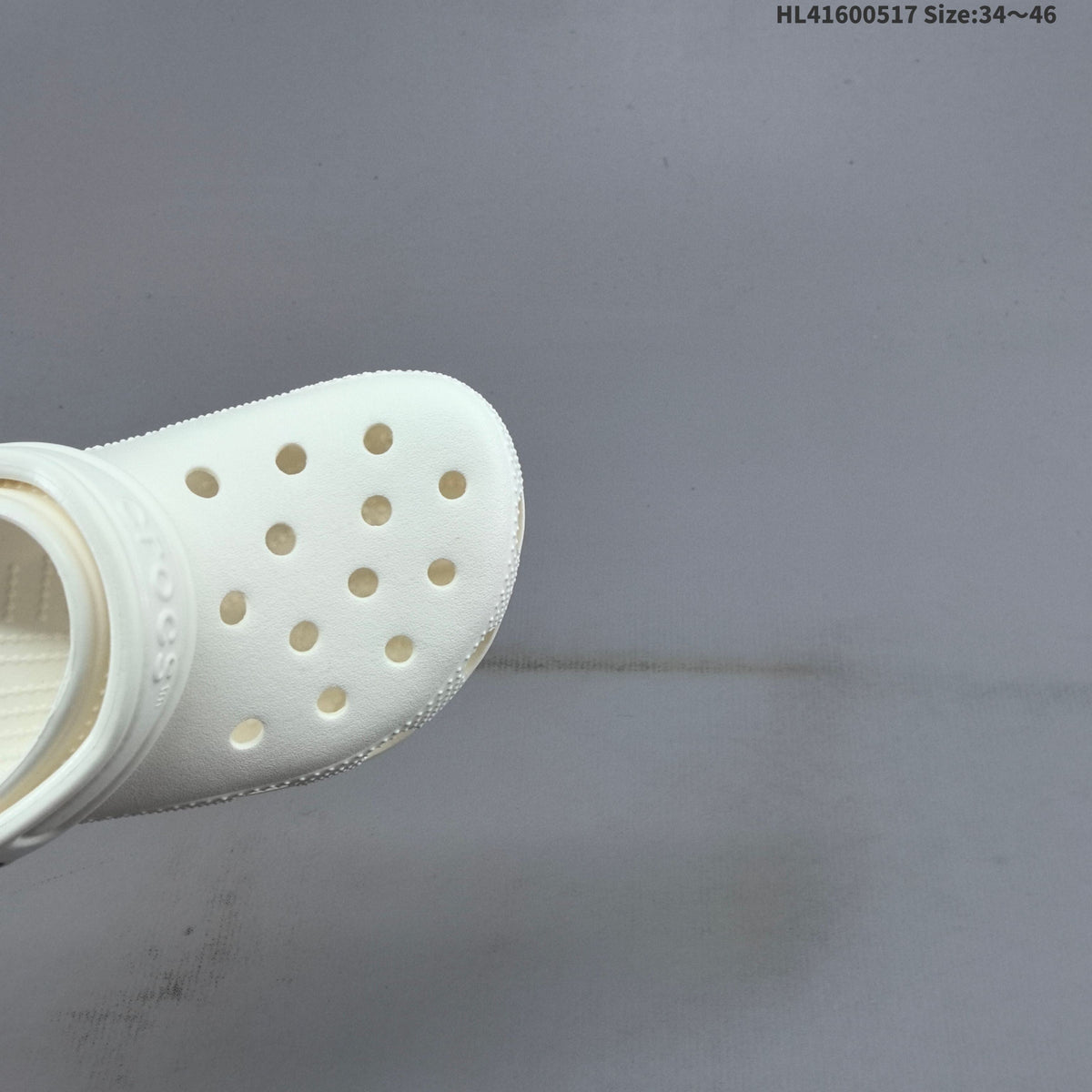 Crocs Classic Clog in White