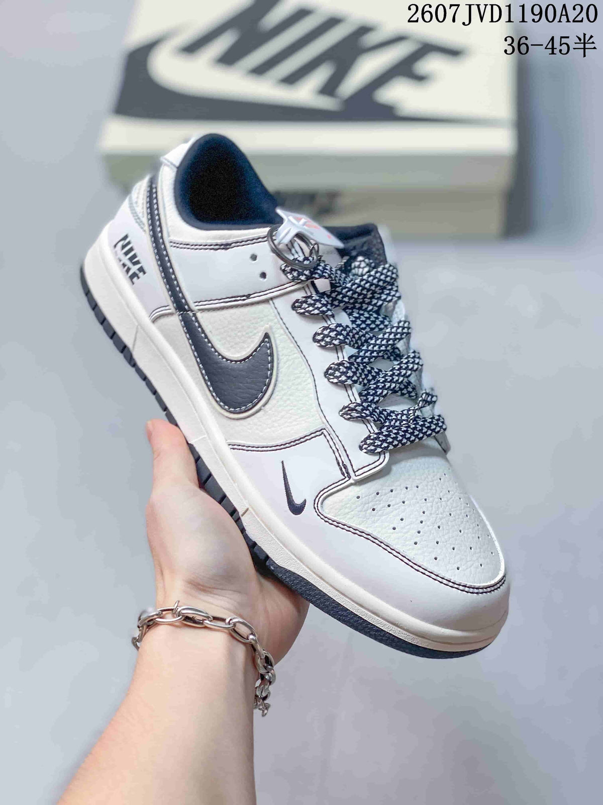 Nike SB Dunk Low Off-White Black Low-Top Sneakers