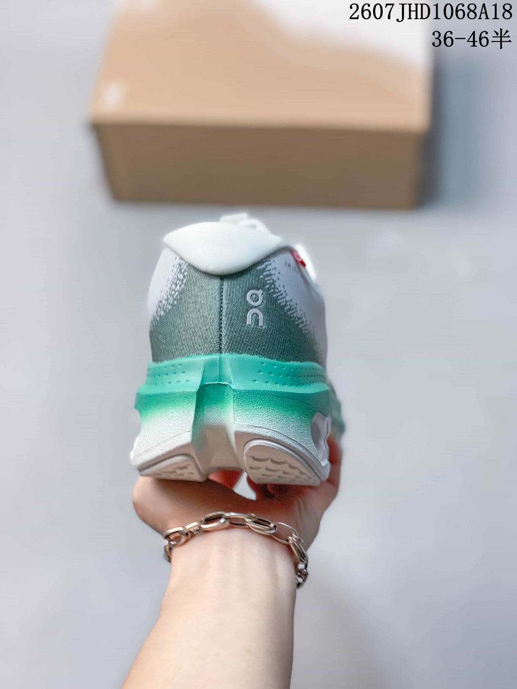 On Cloudsurfer 3 White Green Running Sneakers 2607JHD1068A18