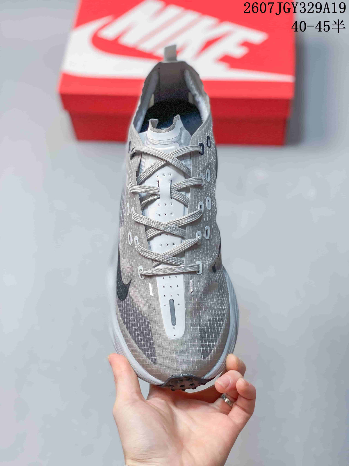 Nike Ava X Rover Low-Top Running Sneakers Gray