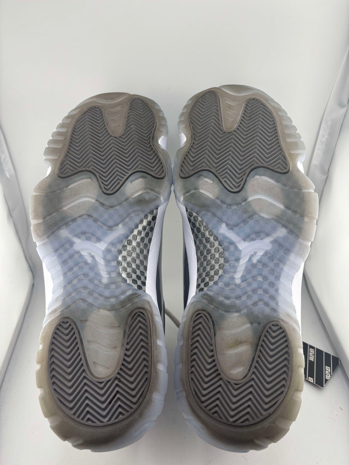 Jordan 11 Retro Cool Grey (2021)