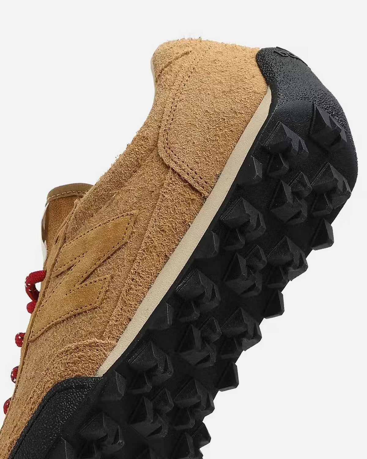 UGTR7Q8 Gator Run Timberwolf