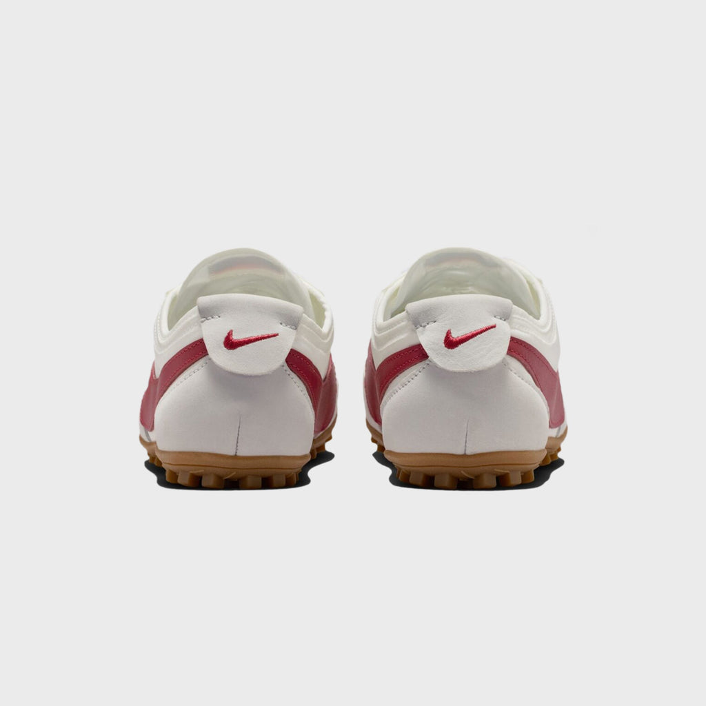 Nike WMNS Moon Shoe - Summit White / Team Crimson