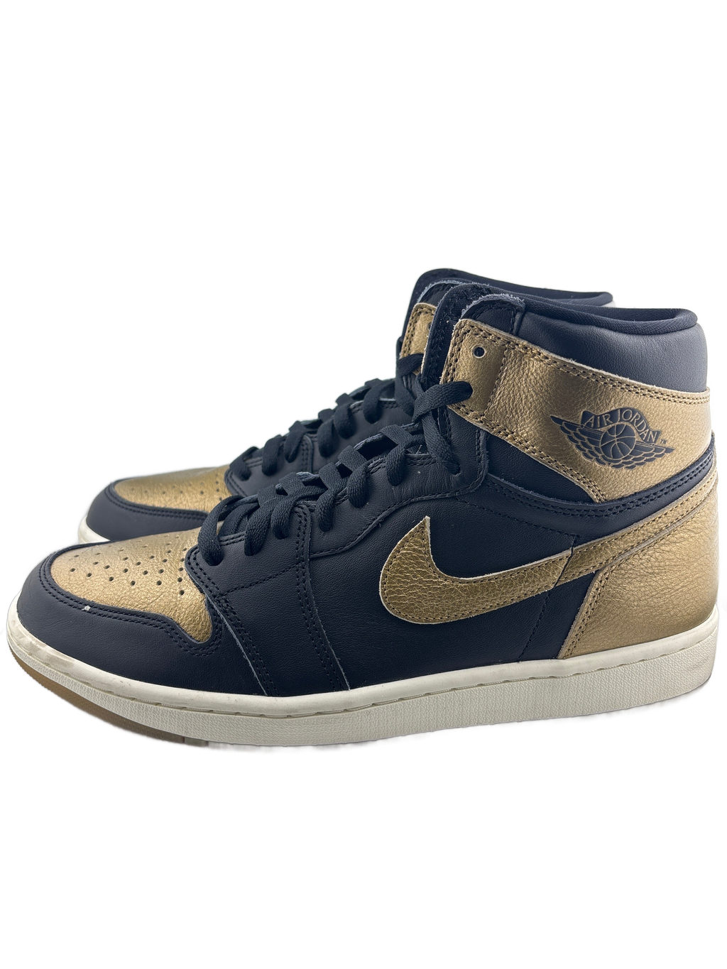 Jordan 1 Retro High OG Black Metallic Gold