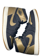 Jordan 1 Retro High OG Black Metallic Gold