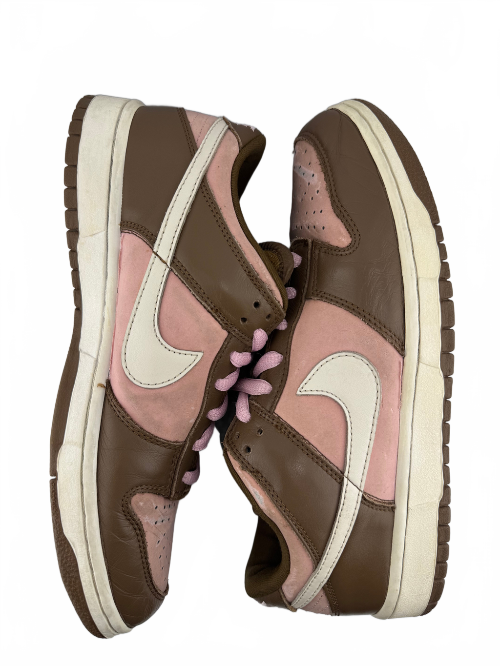 Nike SB Dunk Low Stussy Cherry