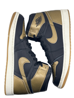 Jordan 1 Retro High OG Black Metallic Gold