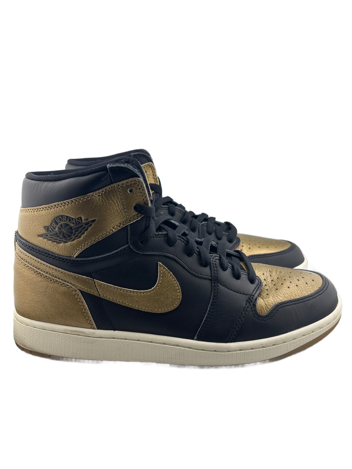 Jordan 1 Retro High OG Black Metallic Gold
