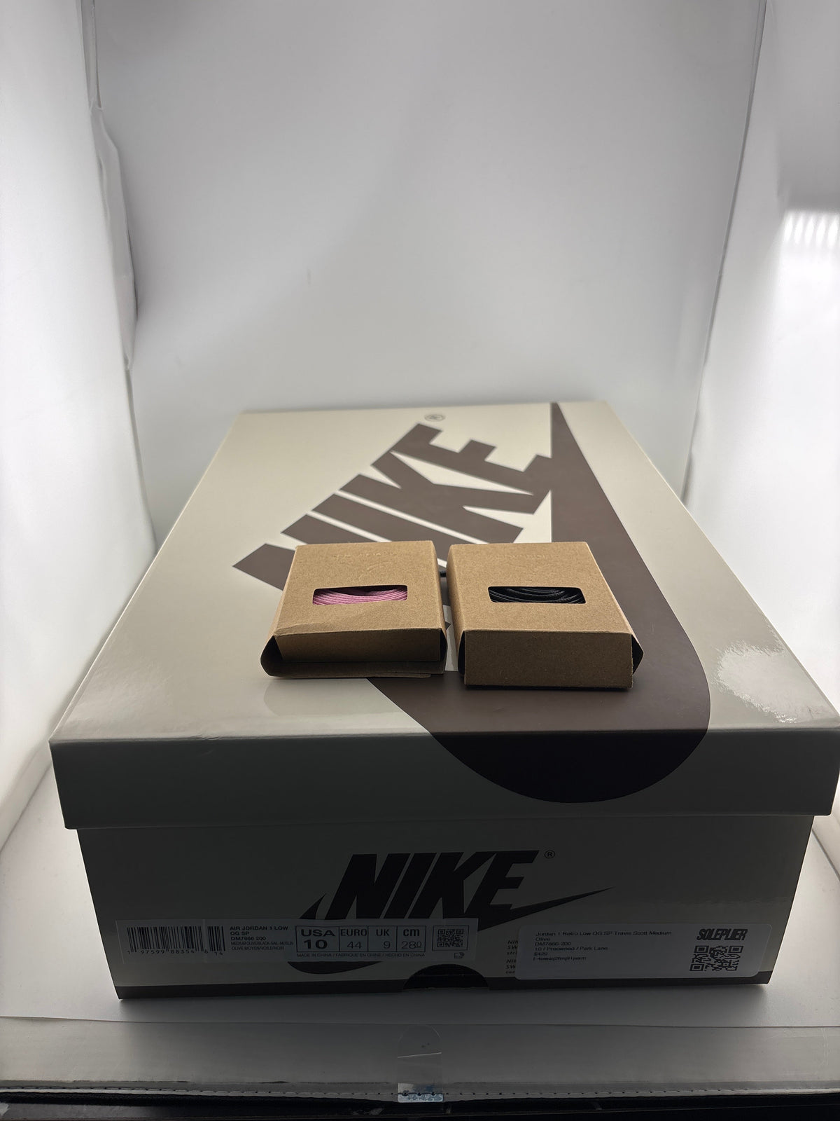 Jordan 1 Retro Low OG SP Travis Scott Medium Olive