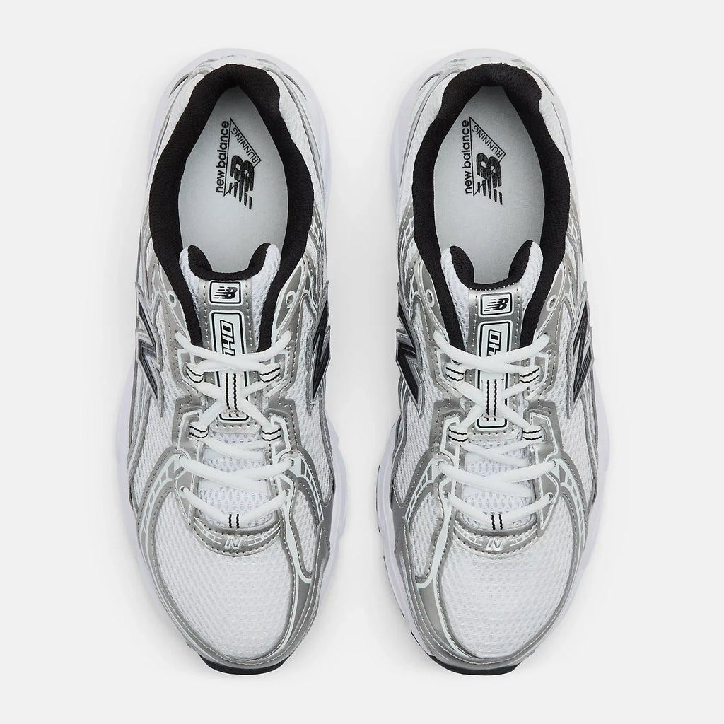 New Balance 740